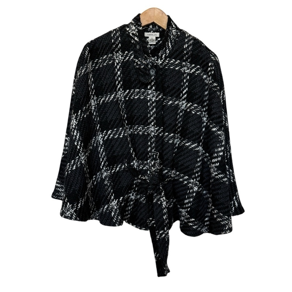 NWT Haroldโs Womenโs XL Black Plaid Wool Blend Jacket Belted Waist Casual $225